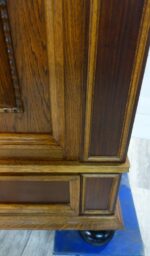 Skriňa  starožitná  (  165  ) – Obrázok 8