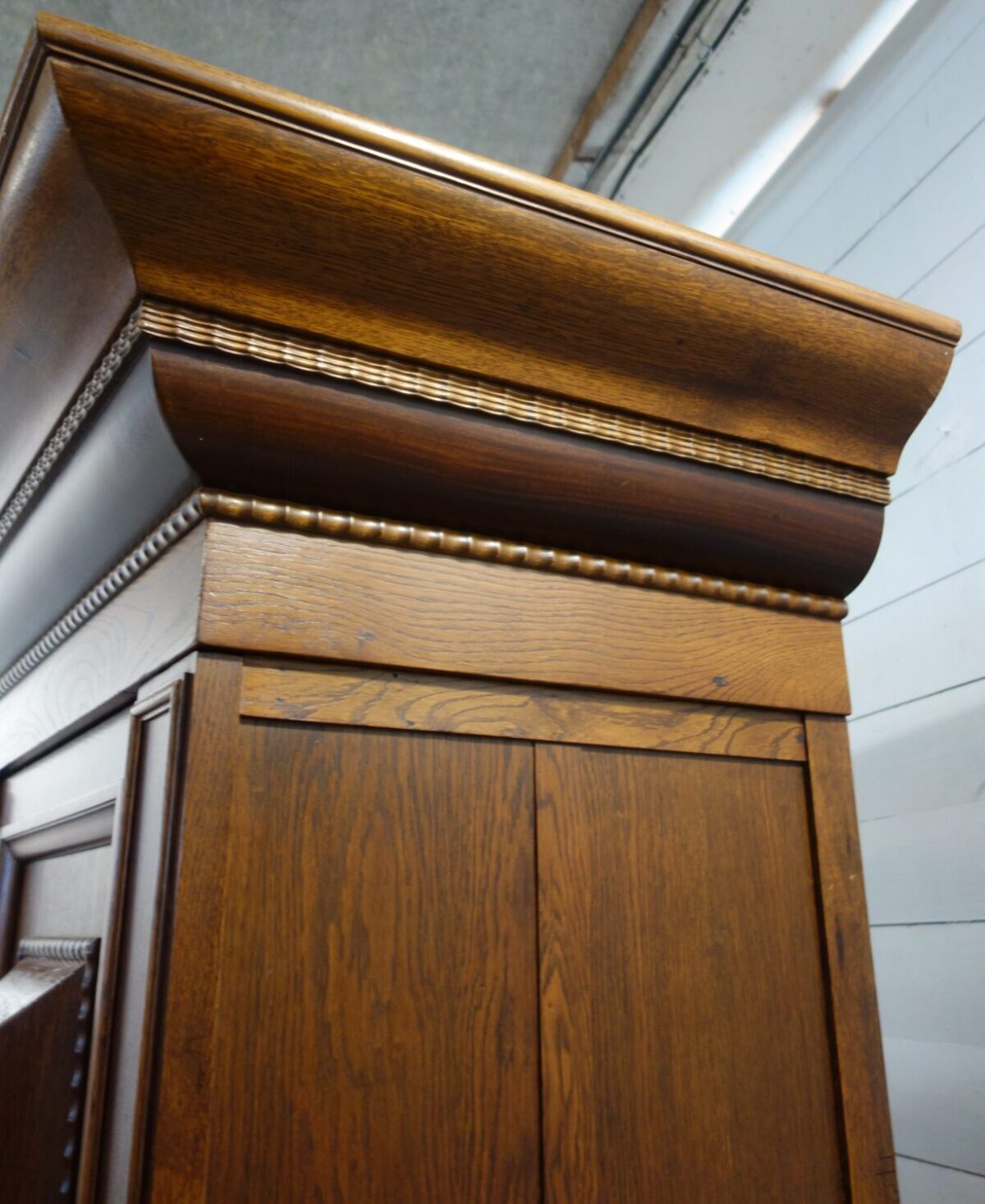 Skriňa  starožitná  (  165  ) – Obrázok 9