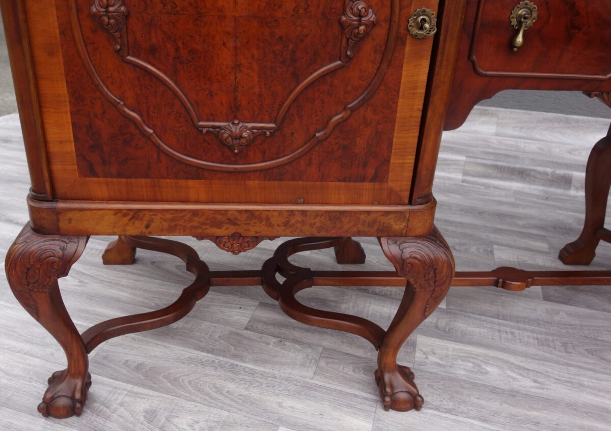 Komoda   starožitná   vyrezávaná – Obrázok 9