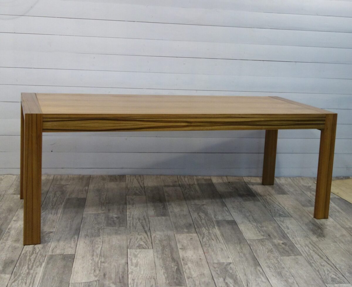 Stôl   jedálenský   (  159  ) – Obrázok 3