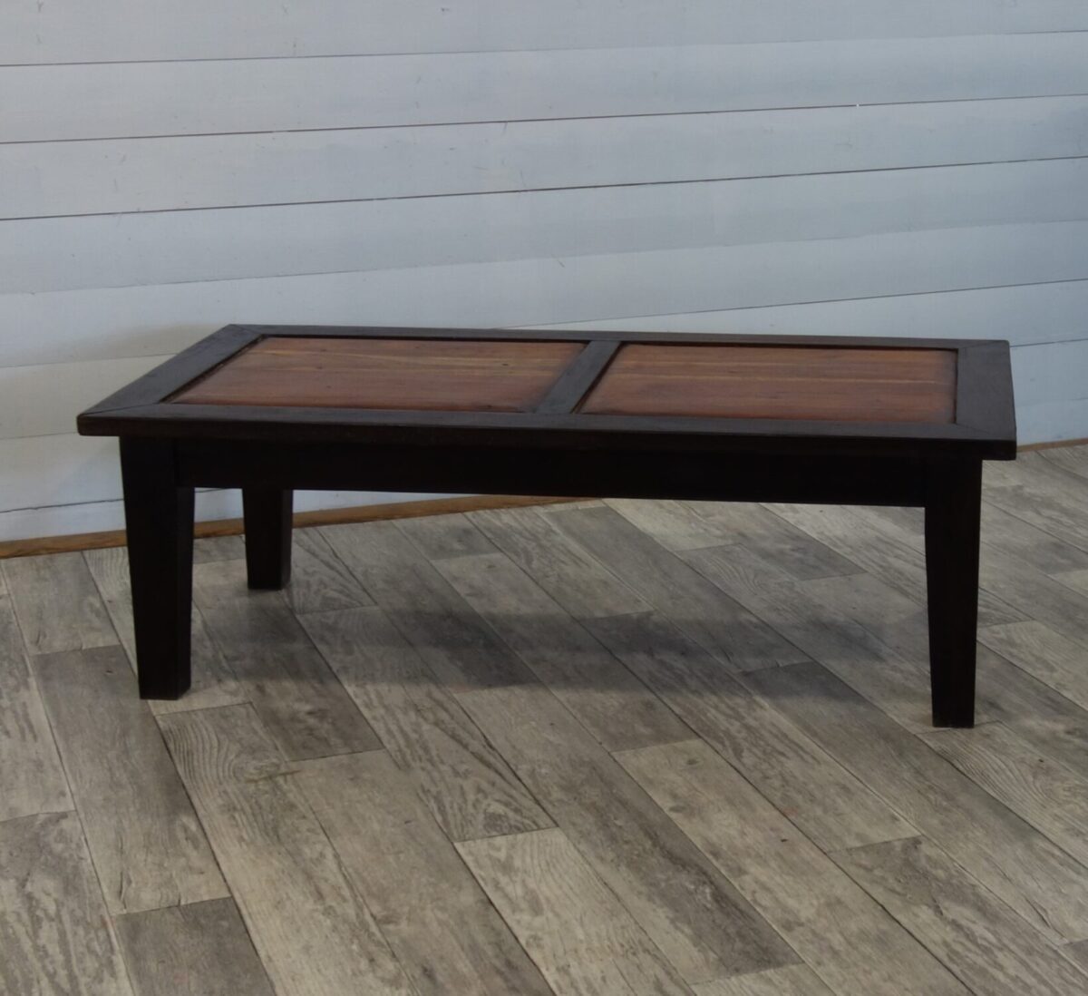 Stolík   konferenčný  dvojfarebný  (  207  ) – Obrázok 2