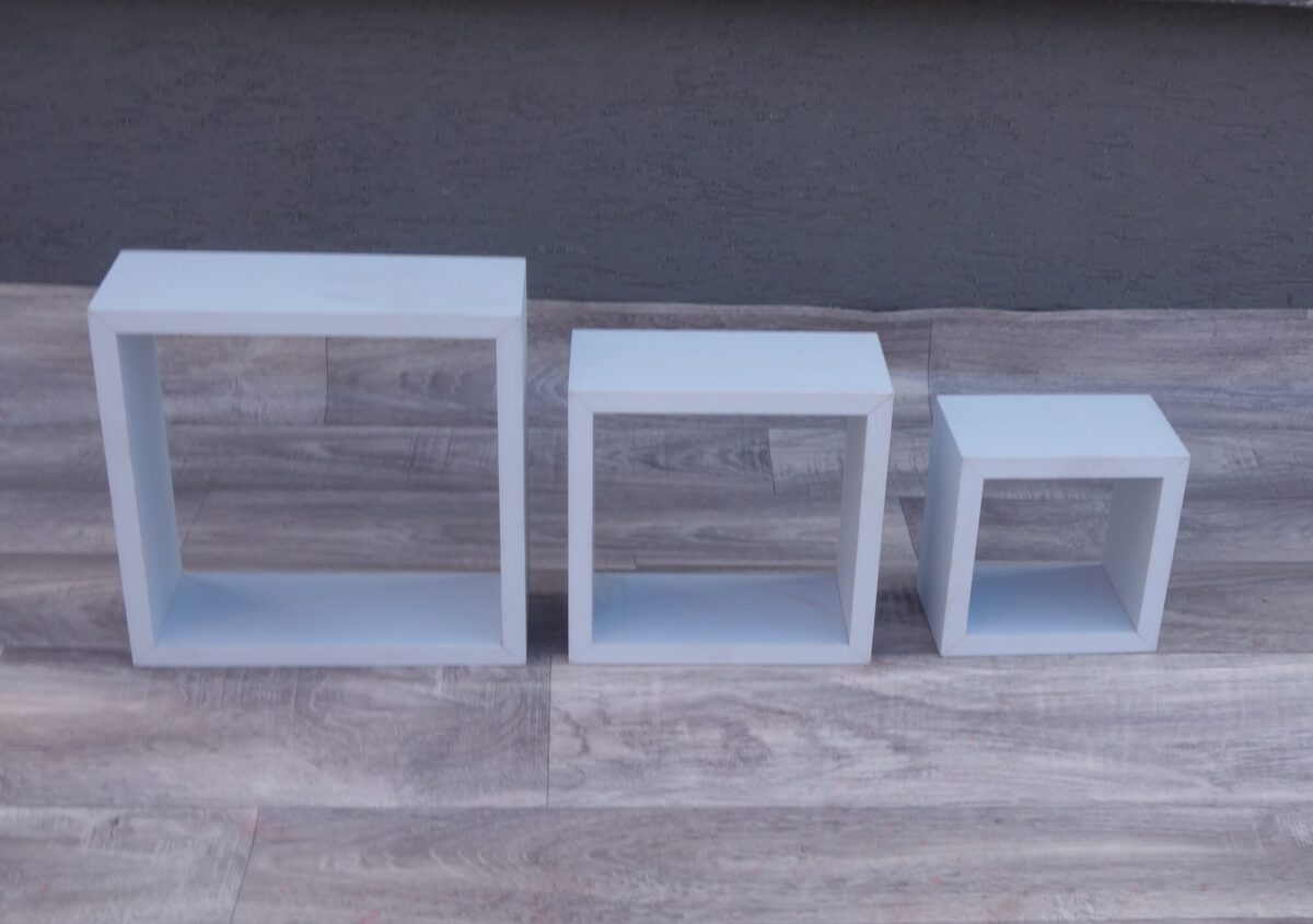 Set    nástenných    políc  (  3  ks  ) – Obrázok 3