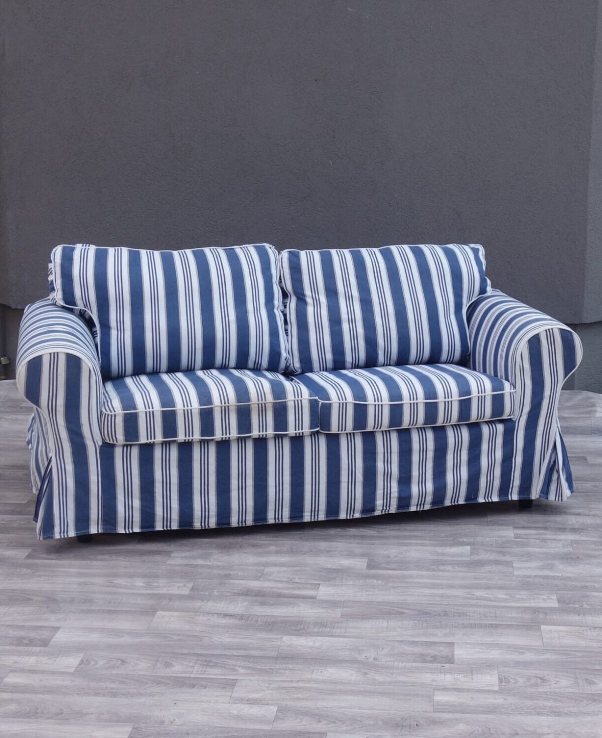 Pohovka   pruhovaná – Obrázok 2