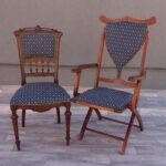 Set   2   vintage    stoličiek