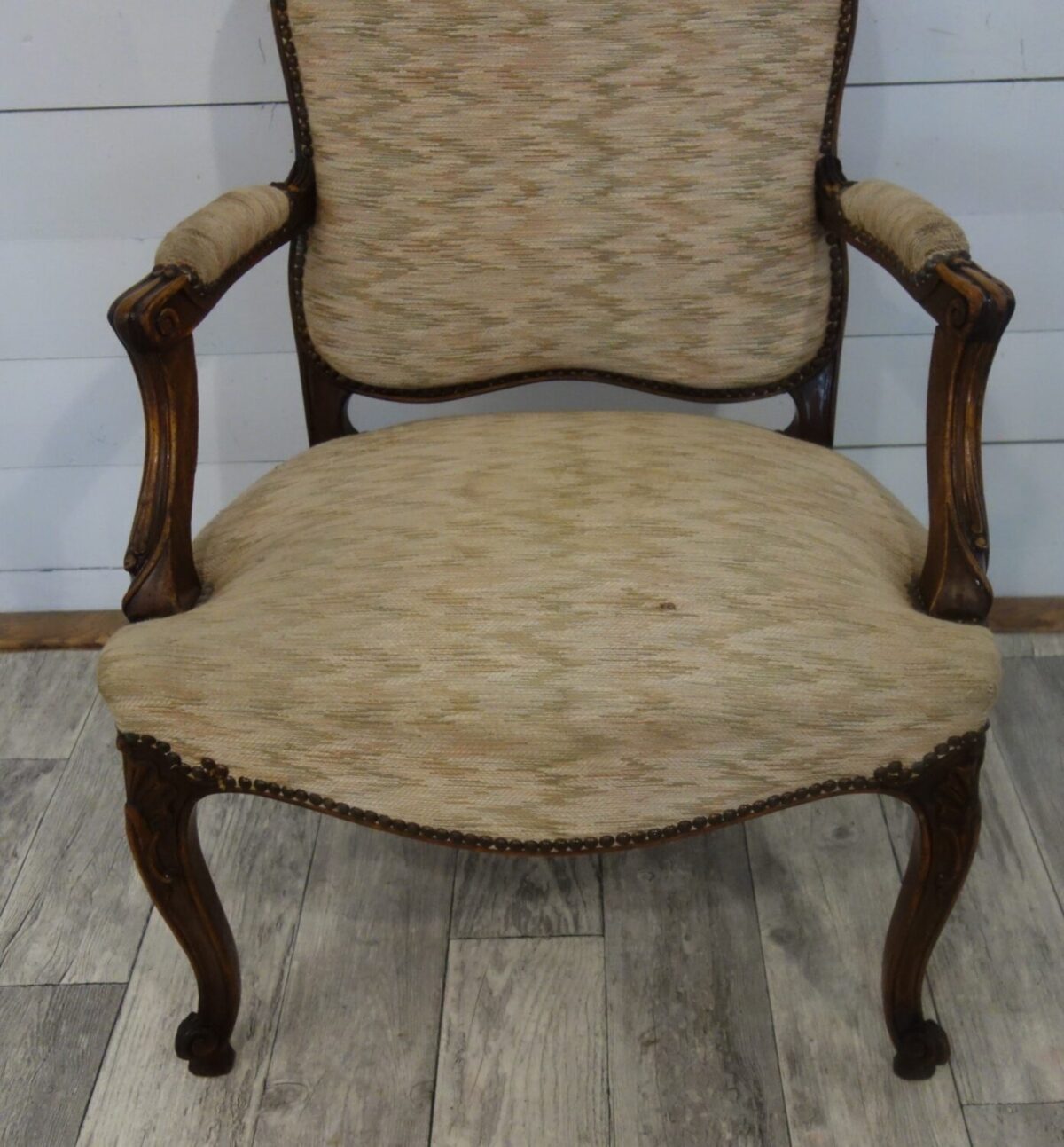 Kreslo  starožitné    z  19  .   storočia – Obrázok 4
