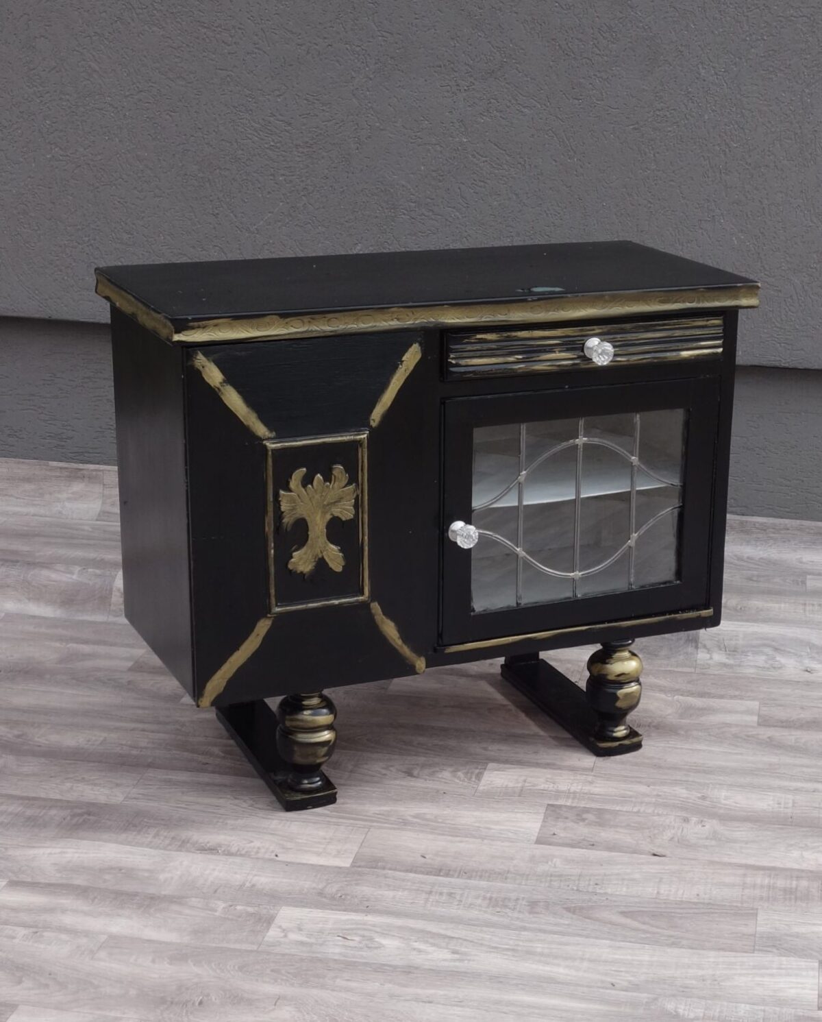 Skrinka   čajová  -  čierno  -  zlatá – Obrázok 2