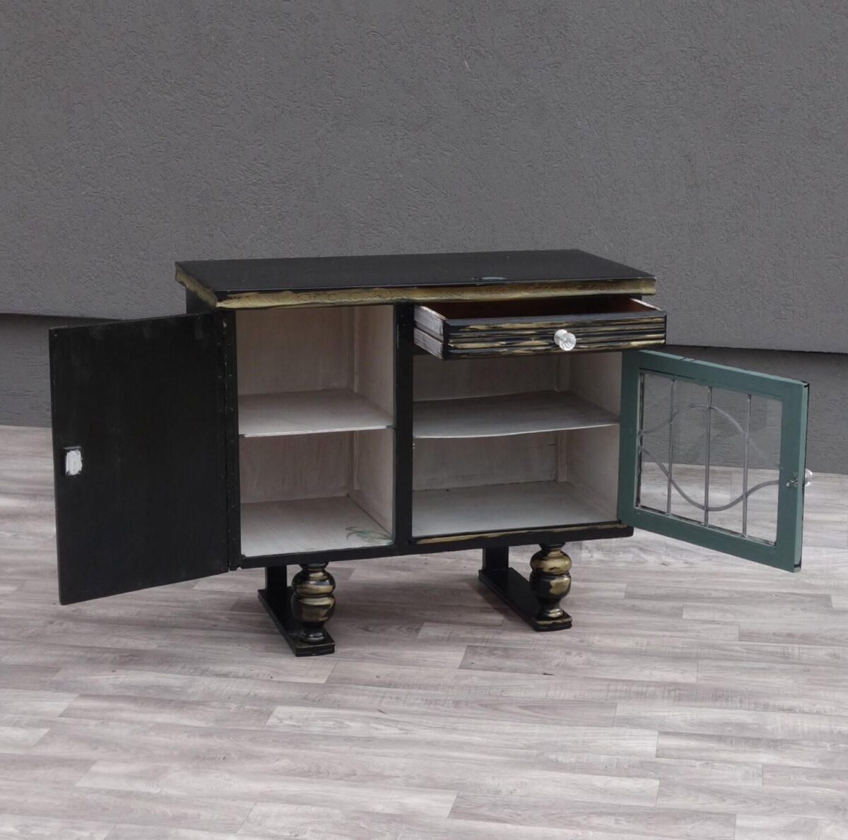 Skrinka   čajová  -  čierno  -  zlatá – Obrázok 5