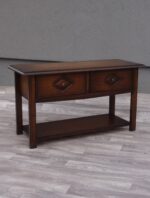 Stolík    dvoj    zásuvkový   s   policou