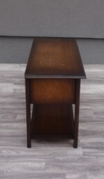 Stolík    dvoj    zásuvkový   s   policou – Obrázok 5