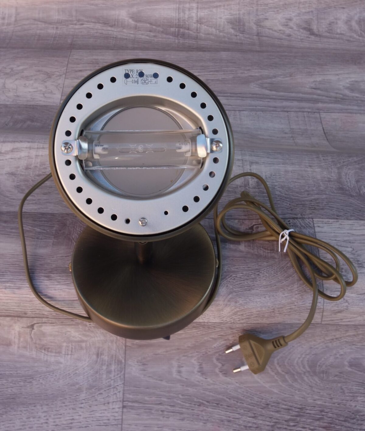 Lampa   nastaviteľná – Obrázok 3