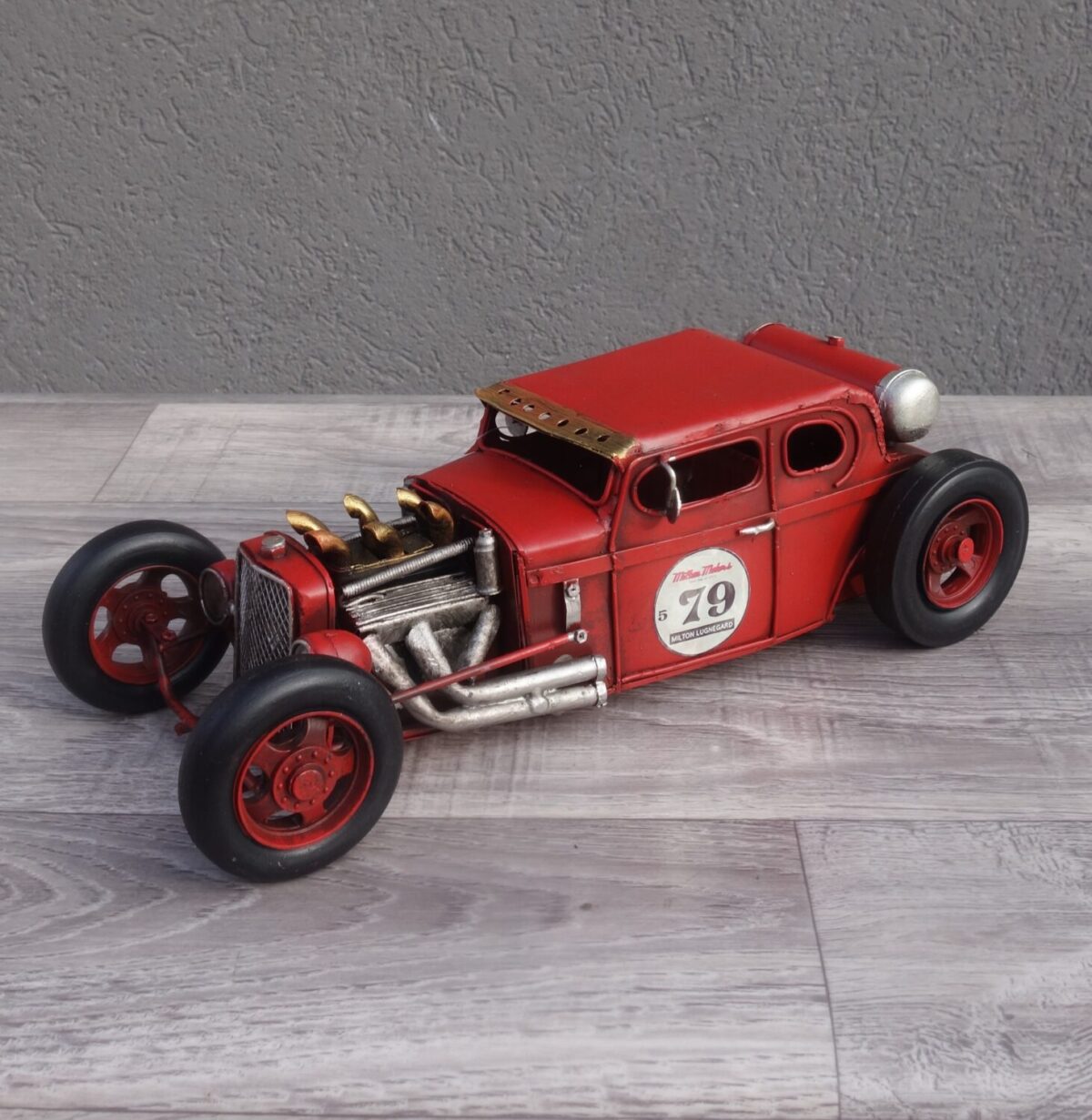 Retro   model   -   pretekárske  auto – Obrázok 2