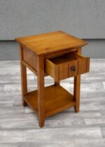 Stolík  so   zásuvkou – Obrázok 2