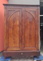 Skriňa    starožitná    dvojdverová   XXXL