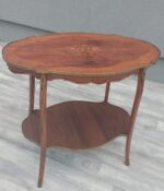 Stolík   príručný    v   štýle    Ľudovíta   XV – Obrázok 3