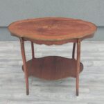 Stolík   príručný    v   štýle    Ľudovíta   XV