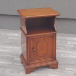 Skrinka  -   nočný  stolík