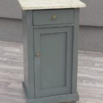 Skrinka   -   nočný    stolík   vidiecky