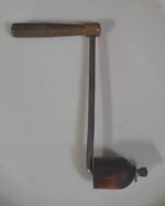 Hodiny    Comtoise  s   medeným   kyvadlom   na   harfe – Obrázok 7