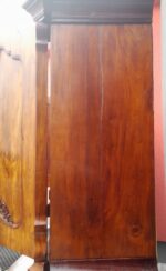 Skriňa    rokoková    orechová    cca    z    roku  1750 – Obrázok 13