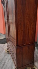 Skriňa   starožitná   z  18  .  storočia – Obrázok 13