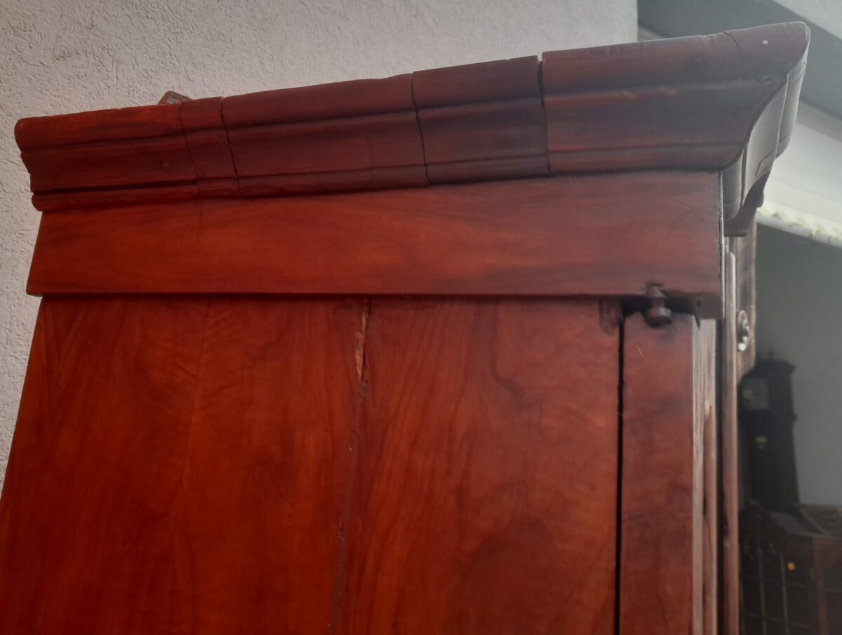 Skriňa   starožitná   z  18  .  storočia – Obrázok 15