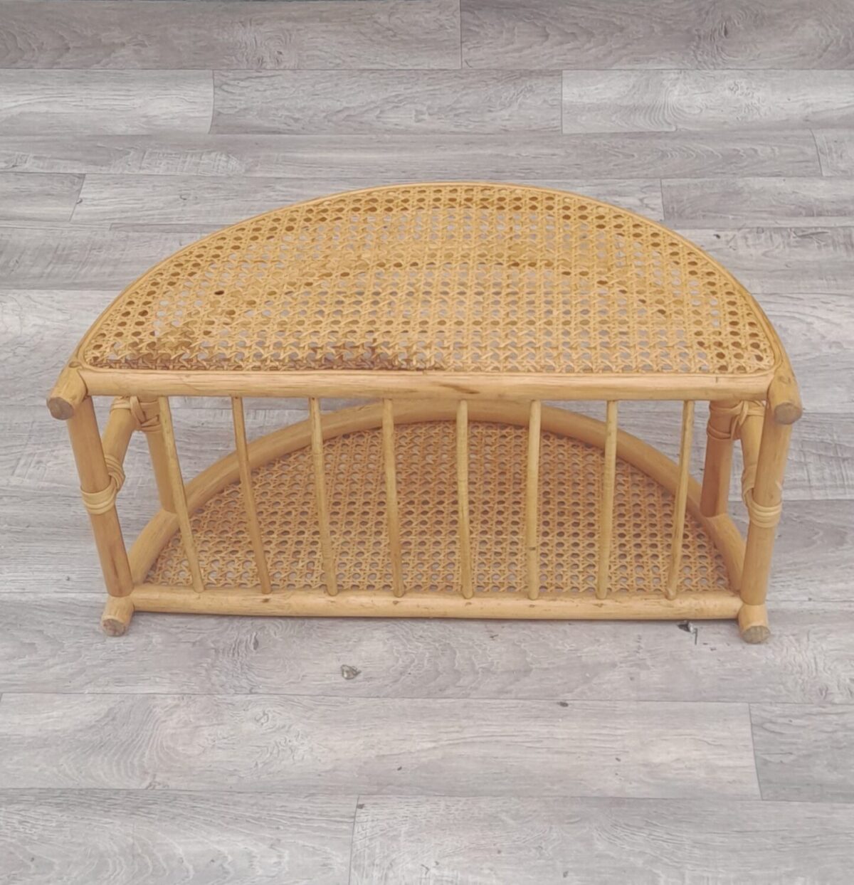 Stojan   ratanový    na    noviny – Obrázok 4