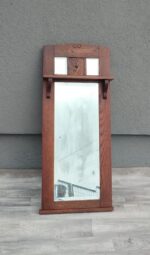 Zrkadlo   starožitné   v   drevenom   ráme