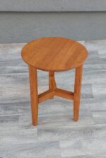 Stolík   malý   masívny – Obrázok 4