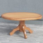 Stôl    oválny    masívny