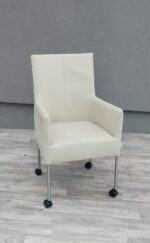 Set   bielych   kresiel   na   kolieskách  -  (  4  ks  ) – Obrázok 3