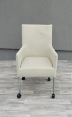 Set   bielych   kresiel   na   kolieskách  -  (  4  ks  ) – Obrázok 6