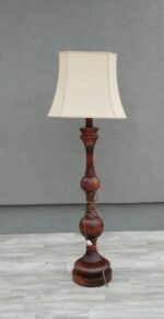 Lampa   stojacia   -   rustikálna