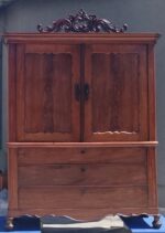 Skriňa  starožitná