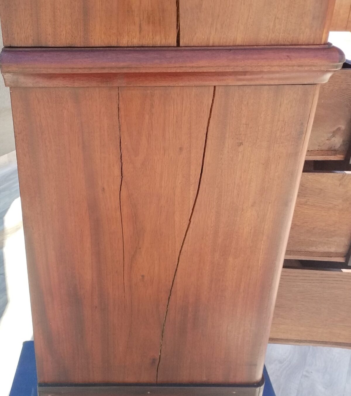 Skriňa  starožitná – Obrázok 8