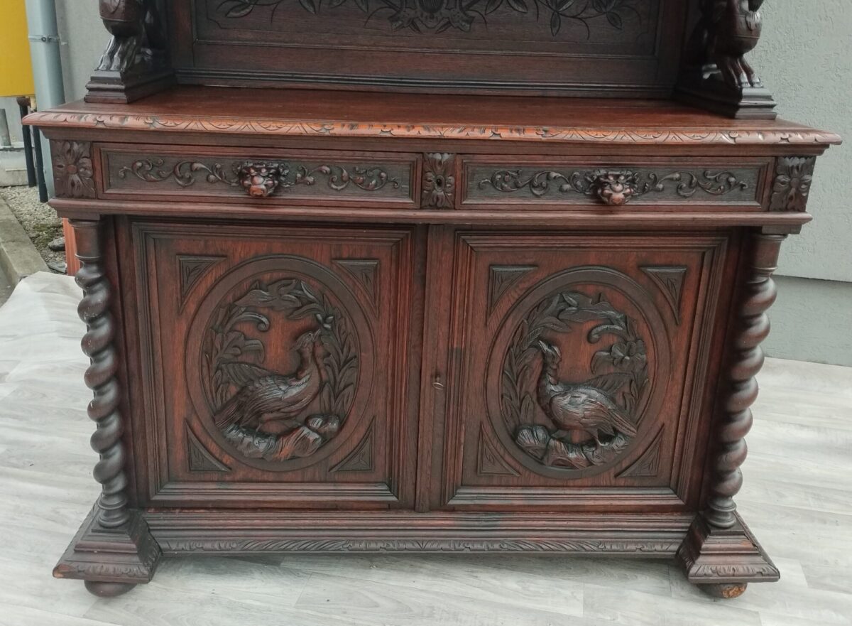 Príbornik    neorenesančný – Obrázok 7