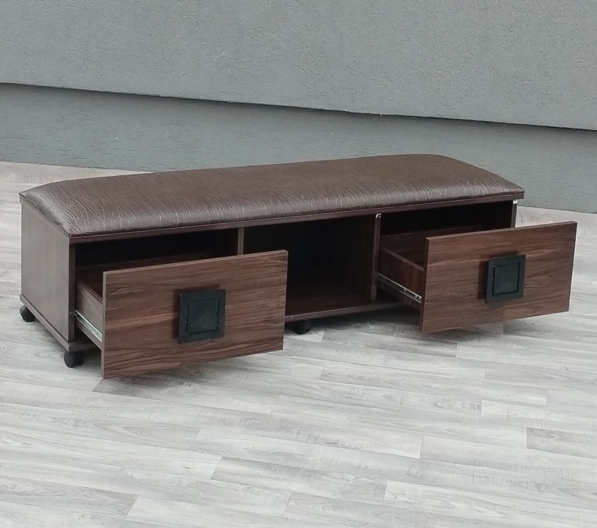 Otoman   s   2  zásuvkami – Obrázok 4