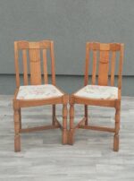 Set   starožitných   stoličiek   -   2  KS