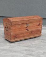 Kufor   cestovný  starožitný   cca  z  roku  1800