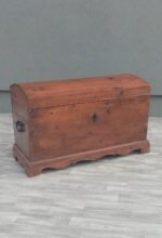 Truhlica   starožitná