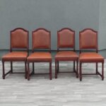 Set    stoličiek   jedálenských   (  4  KS  )