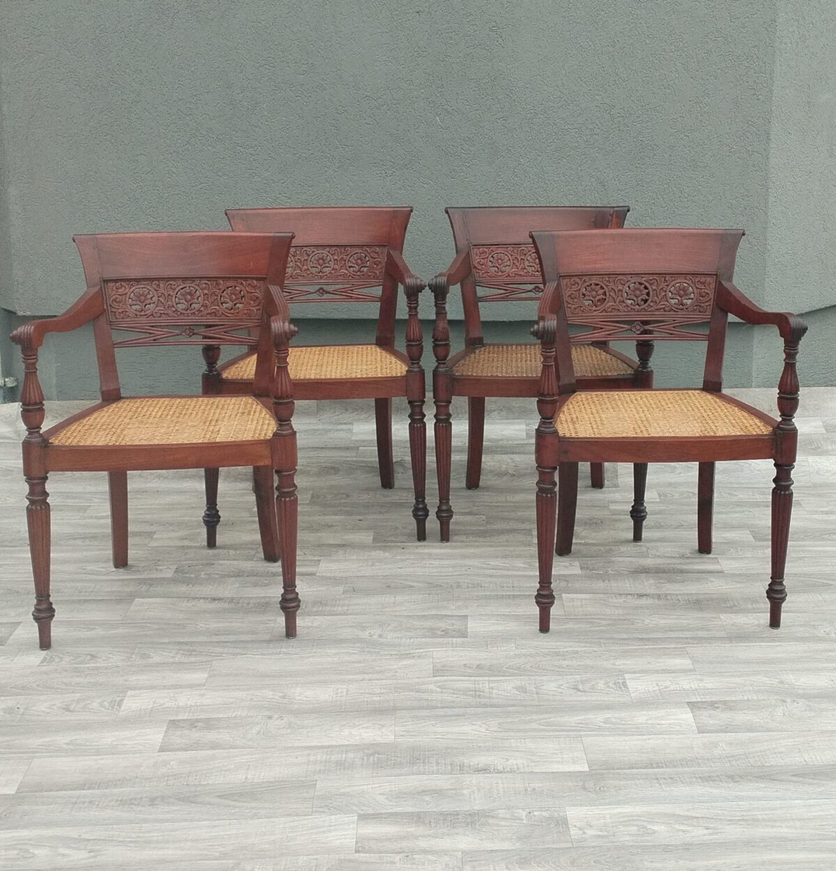 Set    stoličiek    Regency   (  4  ks  ) – Obrázok 2