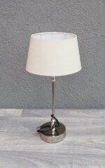 Lampa   stolná