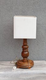 Lampa   stolová    rustikálna