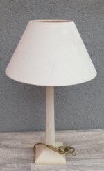 Lampa    stolná    s   alabastrovou   nohou – Obrázok 5