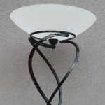 Lampa    stojanová    dizajnová
