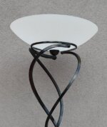 Lampa    stojanová    dizajnová