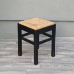 Taburetka   s   prírodným   výpletom