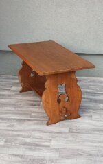 Stolík   v   kláštornom   štýle – Obrázok 6