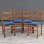 Set    4    jedálenských     stoličiek    v    rustikálnom   štýle