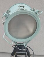 Lampa    stojacia   v    industriálnom    štýle – Obrázok 7